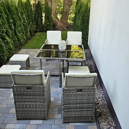 Am Stadtpark 2 Terrassen, 2br, 84m2 Apartment