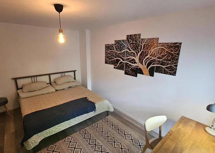 Apartment Am Stadtpark 2 Terrassen, 2br, 84m2